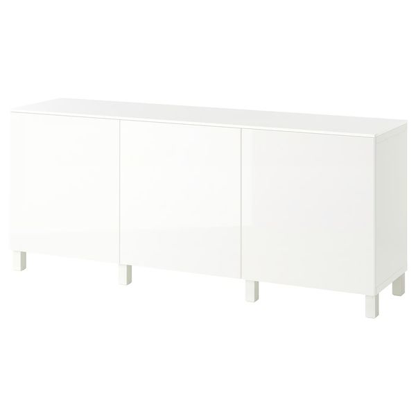 IKEA, вид спереди