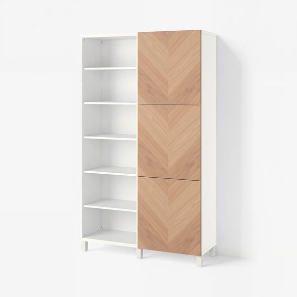 IKEA, вид спереди