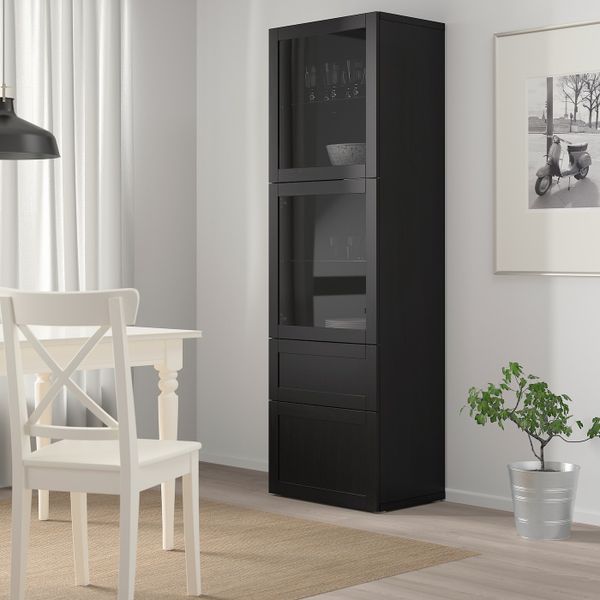 IKEA, вид спереди
