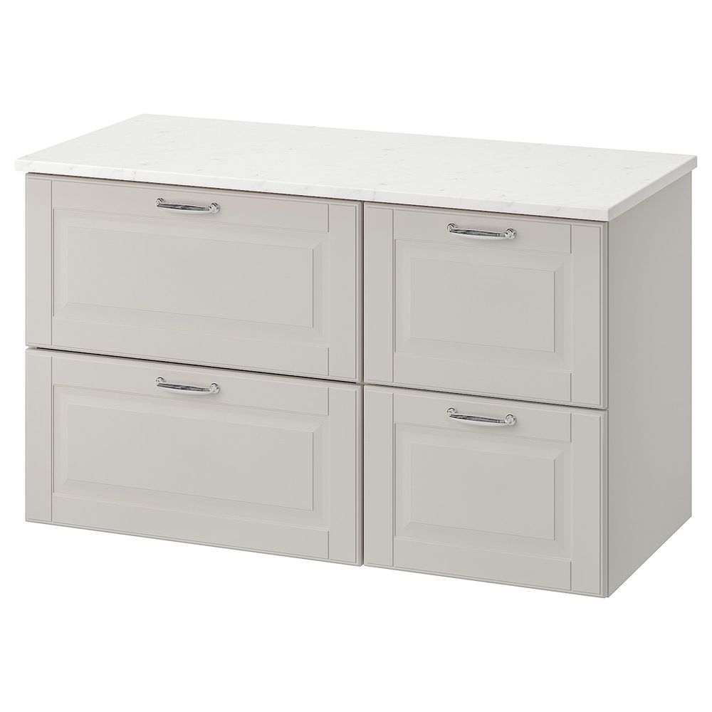 IKEA, вид спереди
