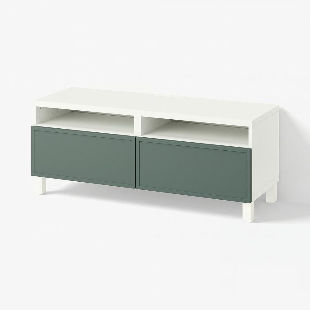 IKEA, вид спереди