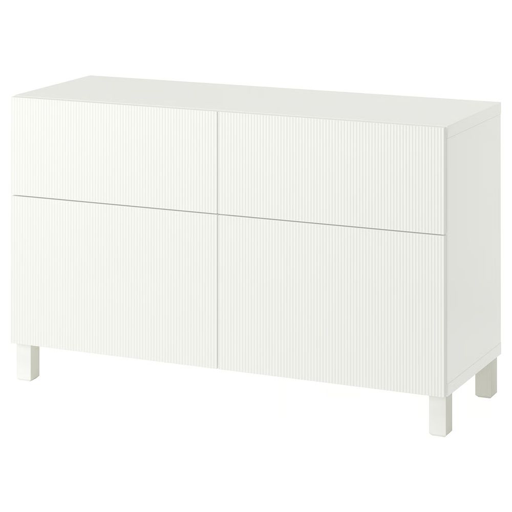 IKEA, вид спереди