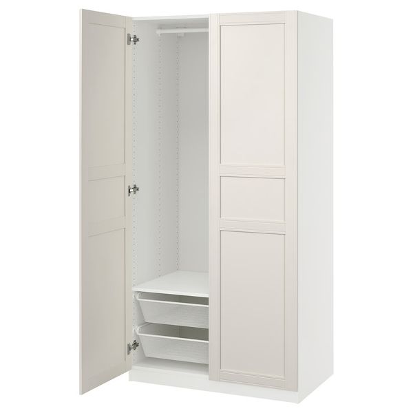 IKEA, вид спереди