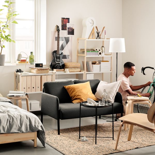 2-местный диван, Книса темно-серый IKEA GLOSTAD ГЛОСТАД 304.890.13 - фото 3