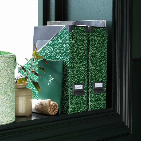 Подставка для журналов, зеленый/цветочный орнамент IKEA ФЬЕЛЛА 704.650.72 - фото 3