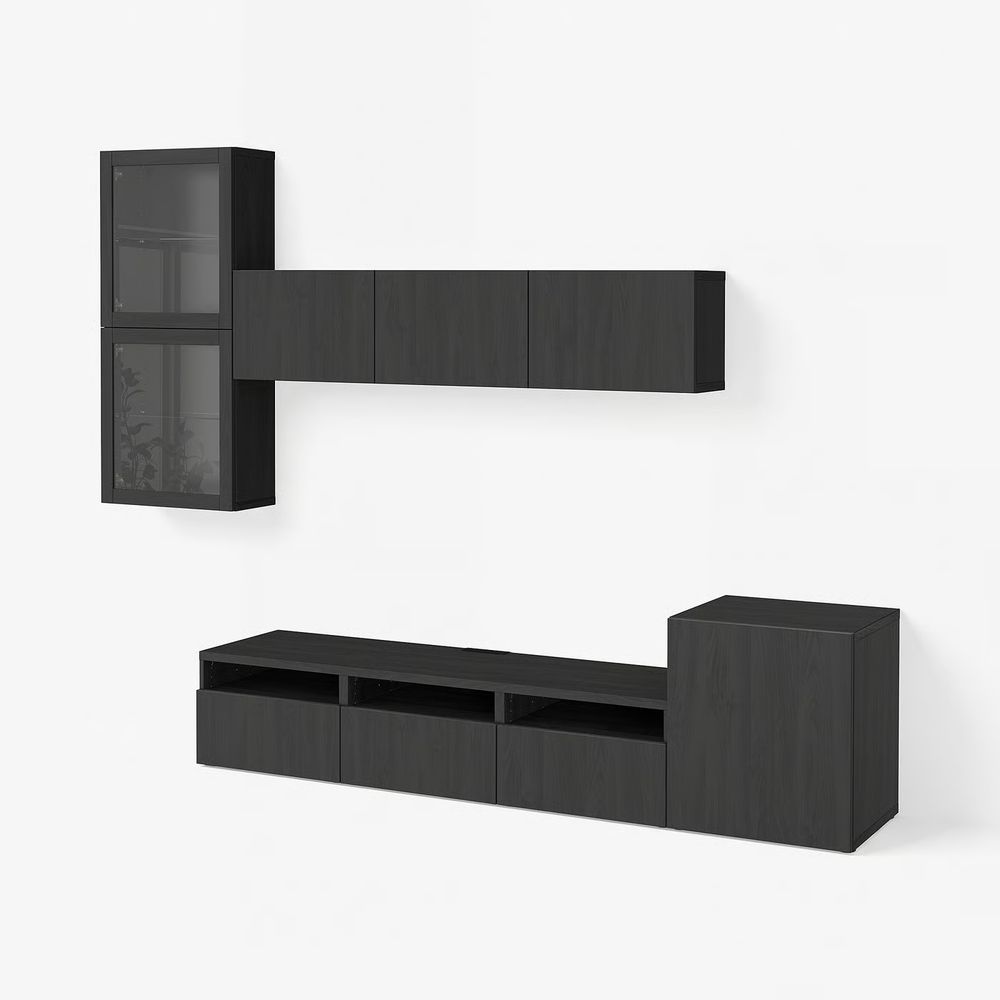 IKEA, вид спереди