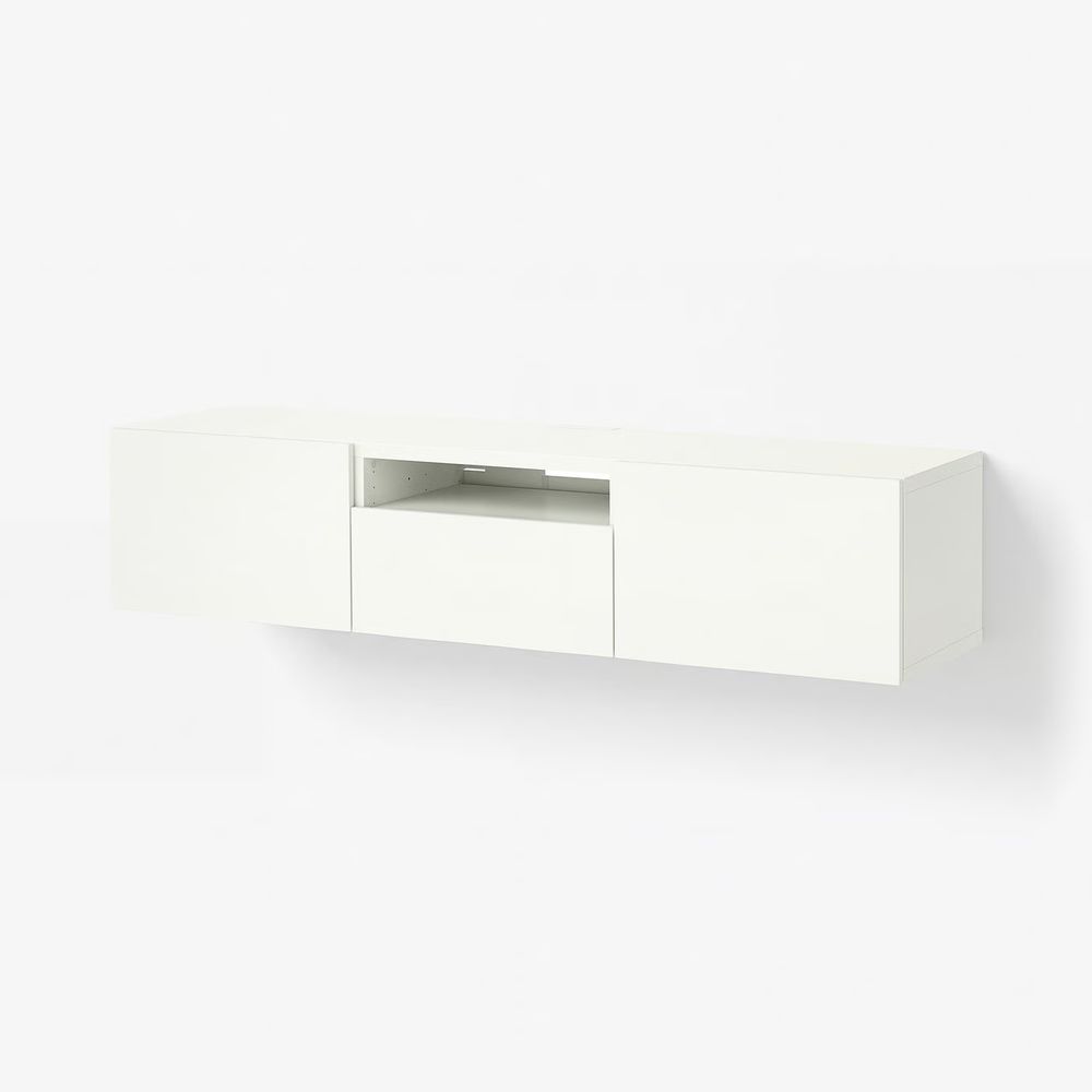 IKEA, вид спереди