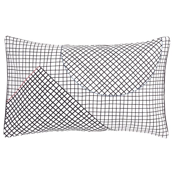 Чехол на подушку, ручная работа белый, черный 40x65 см IKEA ХАНТВЕРК 704.499.54 - фото 1