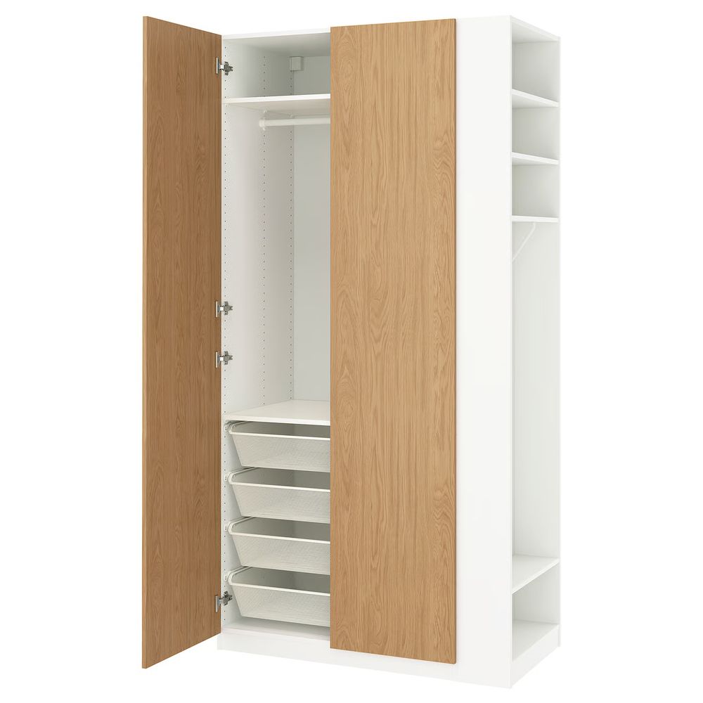 IKEA, вид спереди