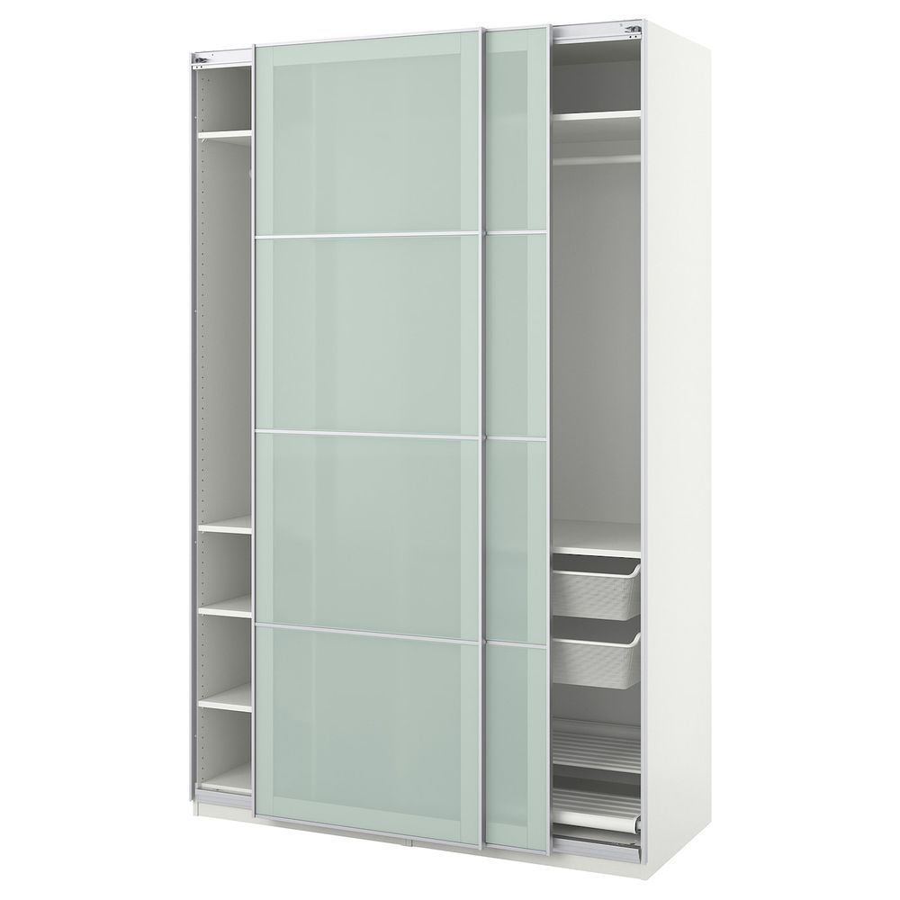 IKEA, вид спереди