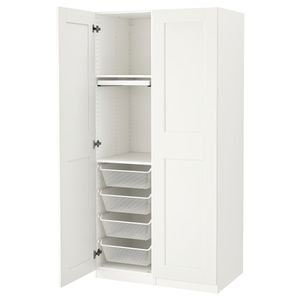 IKEA, вид спереди