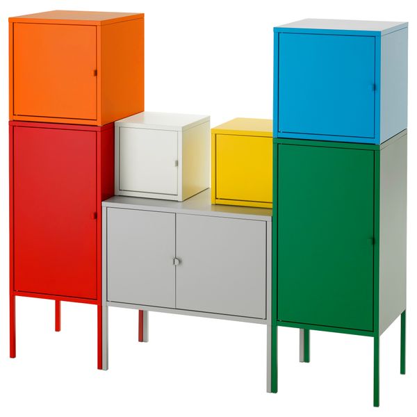 IKEA, вид спереди