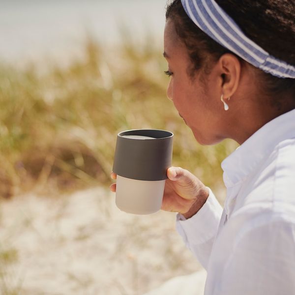 Дорожная кружка, бежевый, 0.3 л IKEA ТРОЛИГТВИС 104.124.49 - фото 3