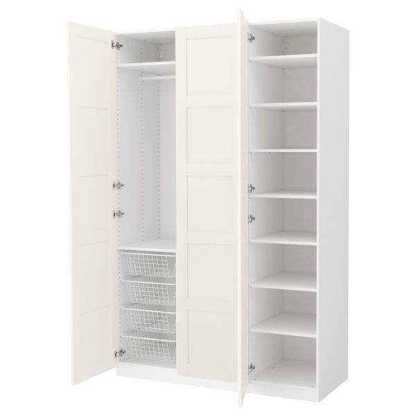 IKEA, вид спереди