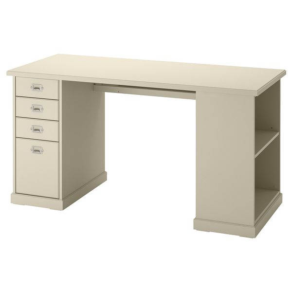 IKEA, вид спереди