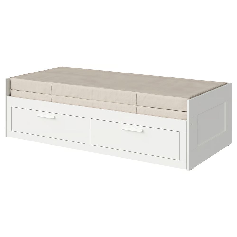 IKEA, вид спереди