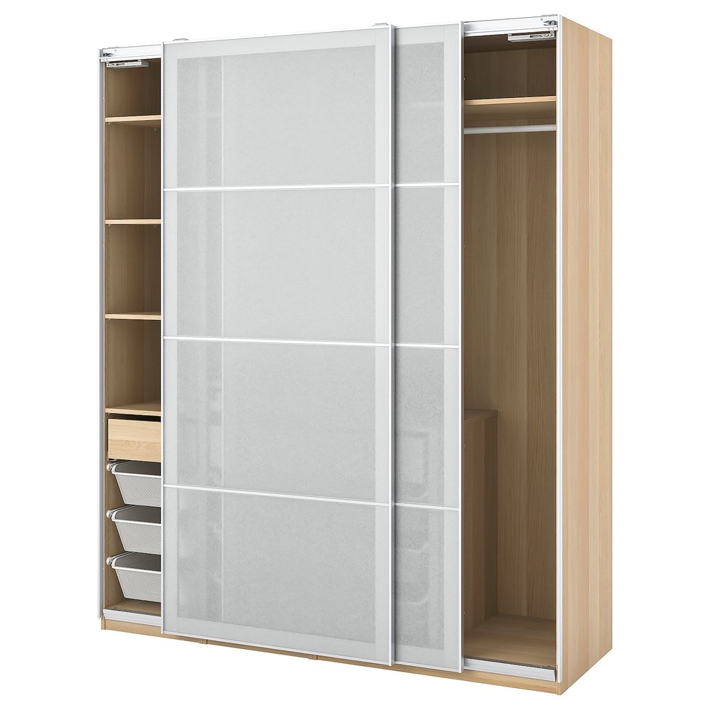 IKEA, вид спереди