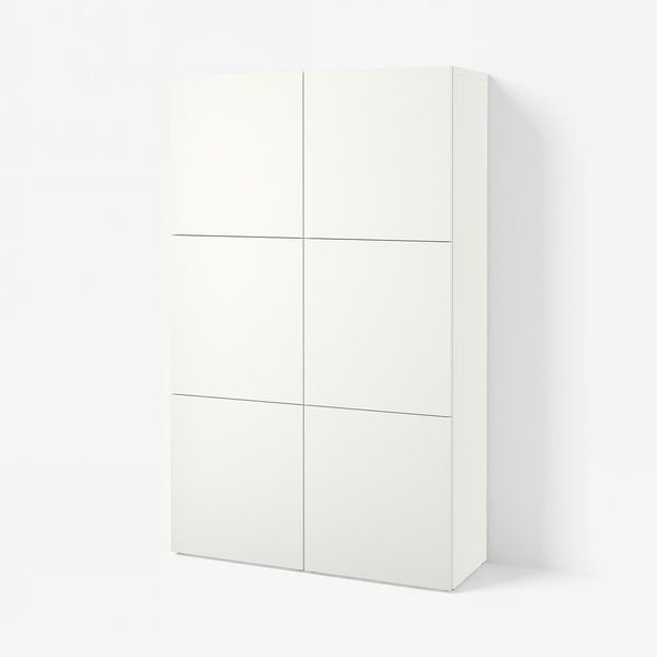 IKEA, вид спереди