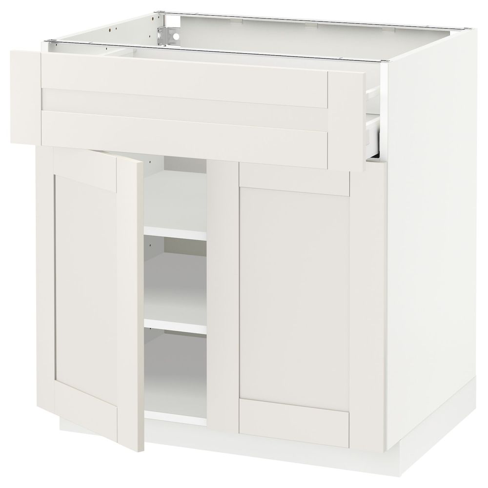 IKEA, вид спереди