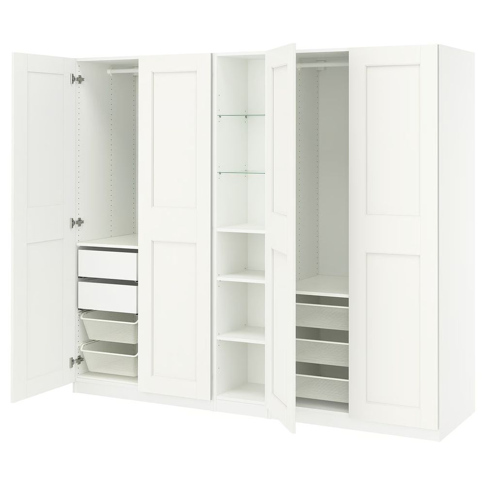 IKEA, вид спереди