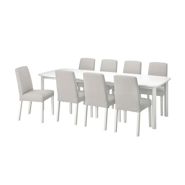 IKEA, вид спереди