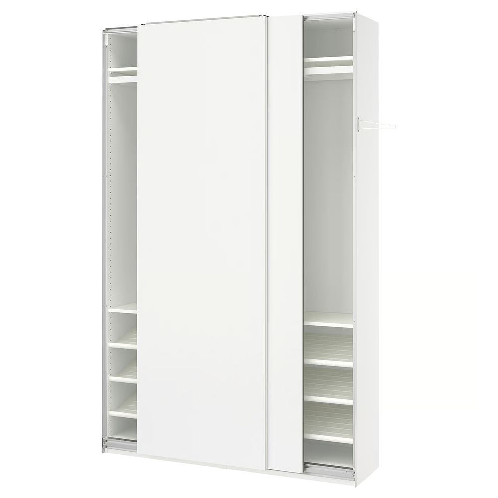 IKEA, вид спереди