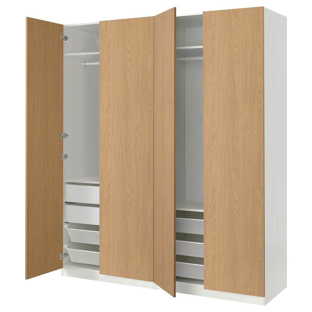 IKEA, вид спереди