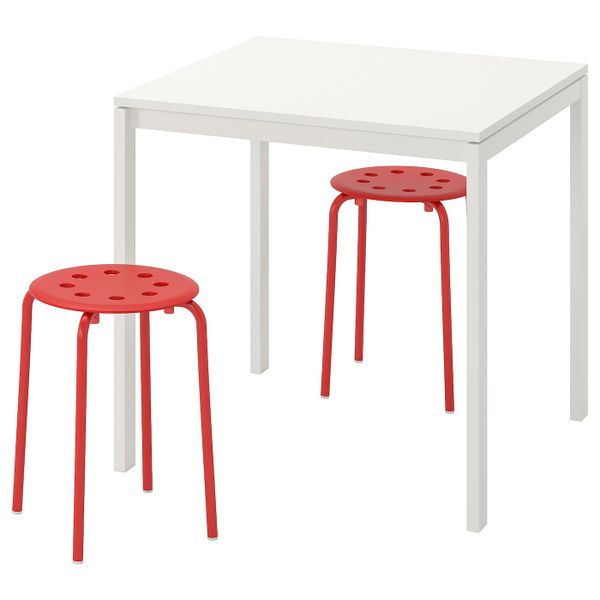 IKEA, вид спереди