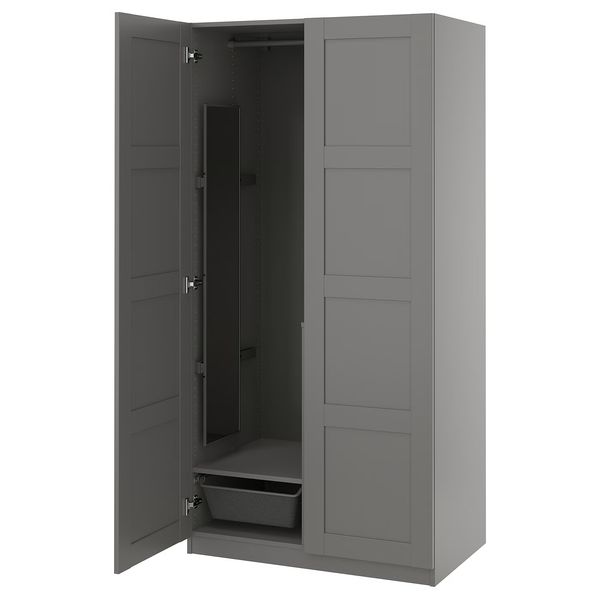 IKEA, вид спереди
