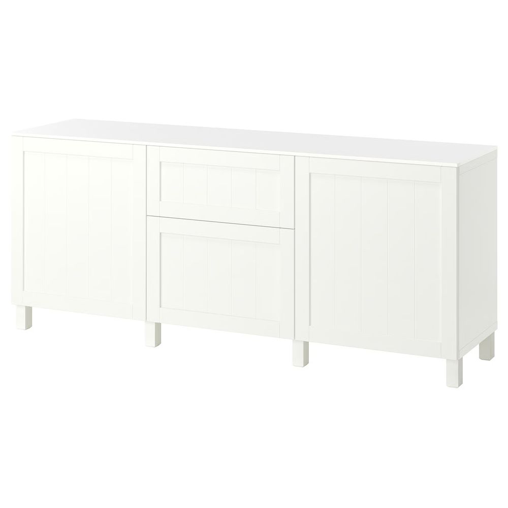 IKEA, вид спереди