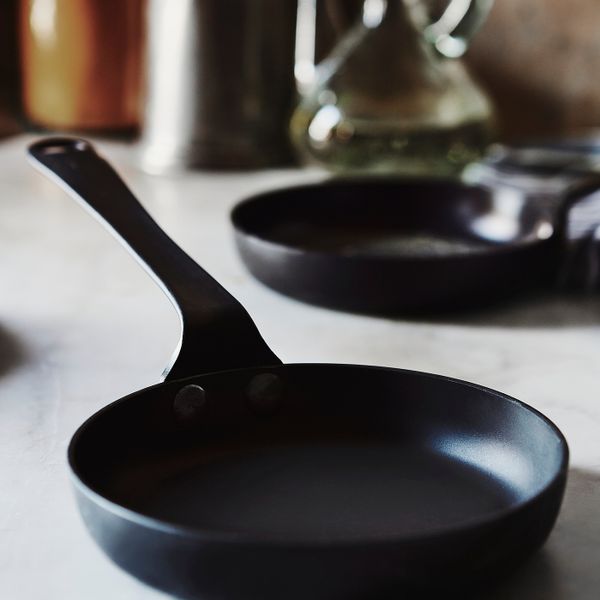 Сковорода, углеродистая сталь 13 см IKEA VARDAGEN ВАРДАГЕН 604.612.39 - схема-чертеж с размерами