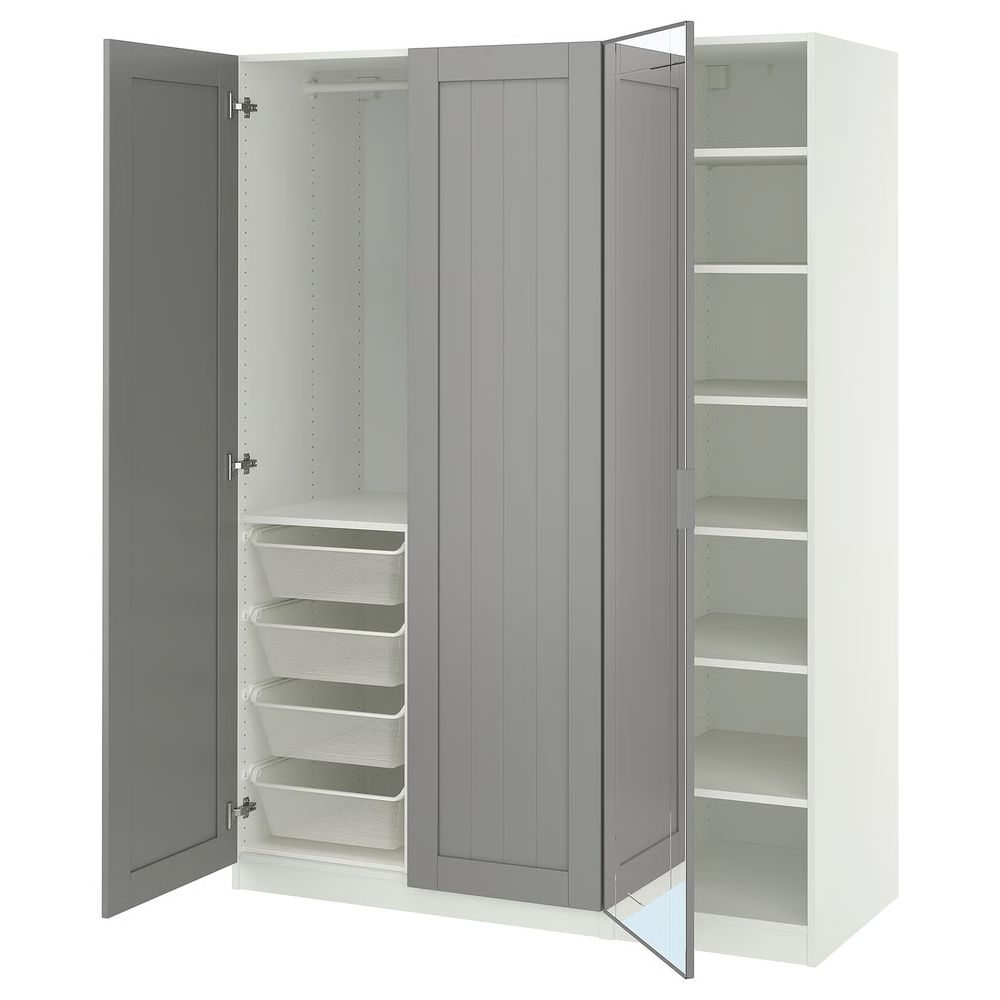 IKEA, вид спереди