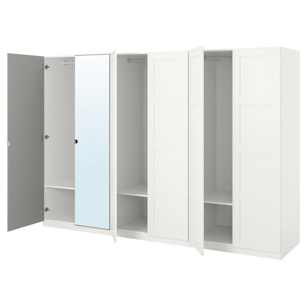 IKEA, вид спереди