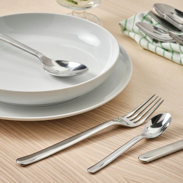 IKEA, дополнительный ракурс - схема-чертеж с размерами