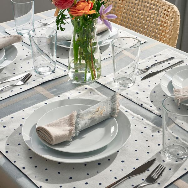 IKEA, дополнительный ракурс - схема-чертеж с размерами