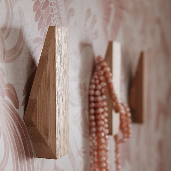 Крючок, бамбук 6.4x11 см IKEA SKUGGIS СКУГГИС 803.610.93 - фото 3