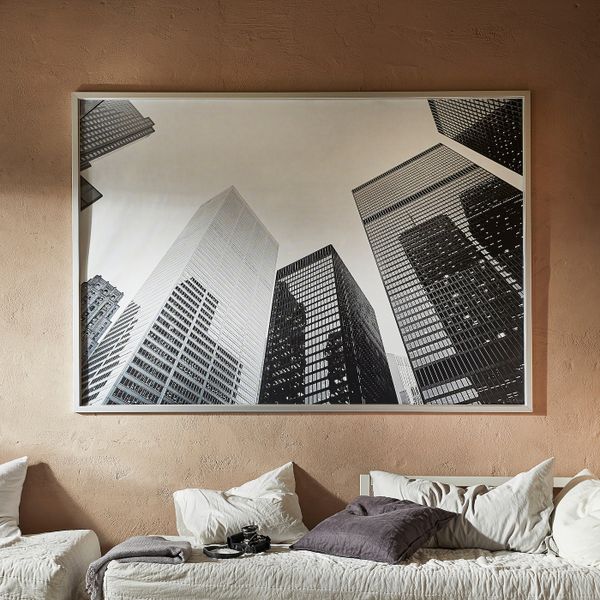 Картина с рамой, черные и белые небоскребы/цвет алюминия 200x140 см IKEA BJÖRKSTA БЬЁРКСТА 594.168.51 - фото 2