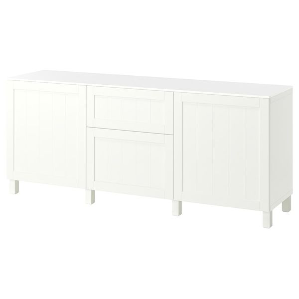 IKEA, вид спереди