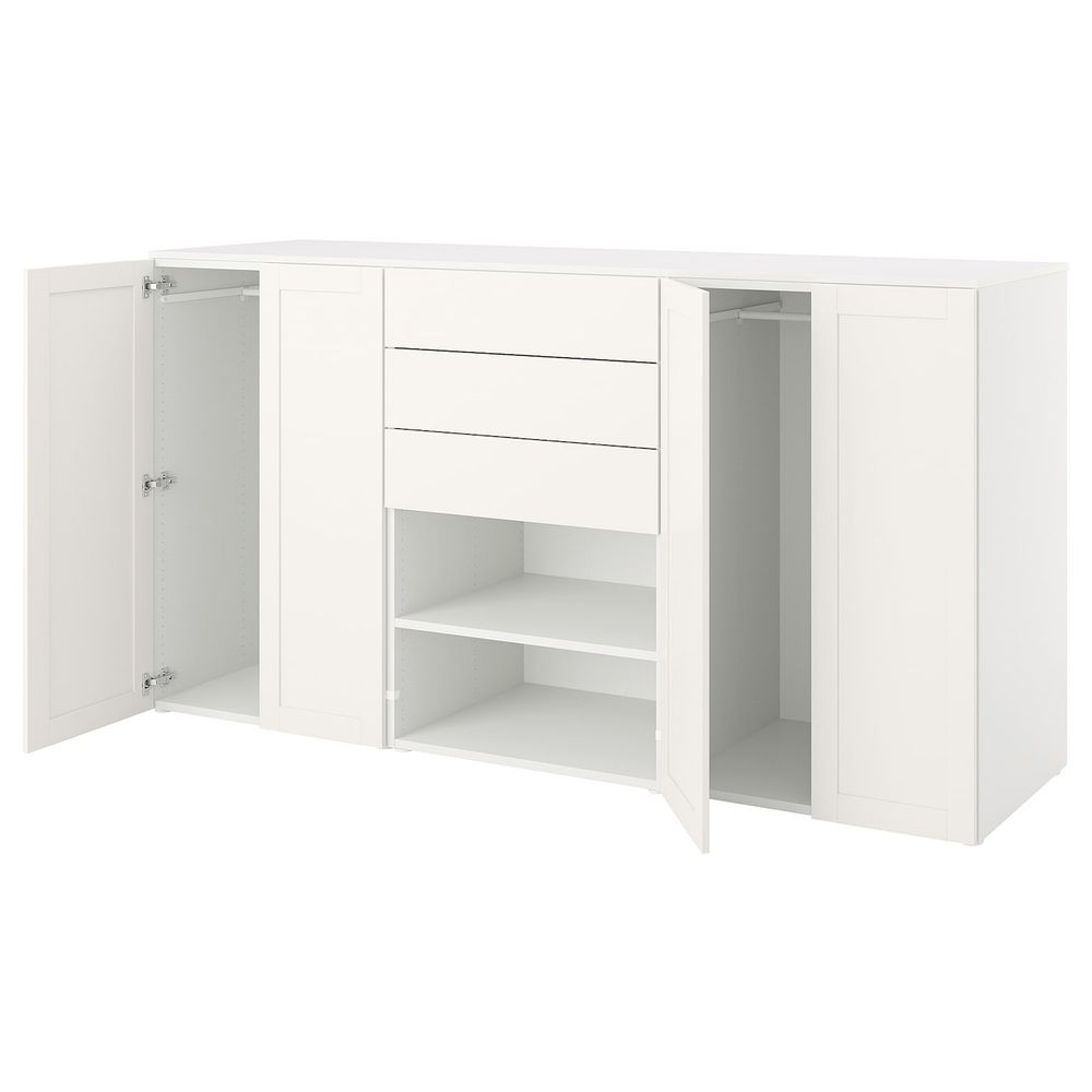 IKEA, вид спереди