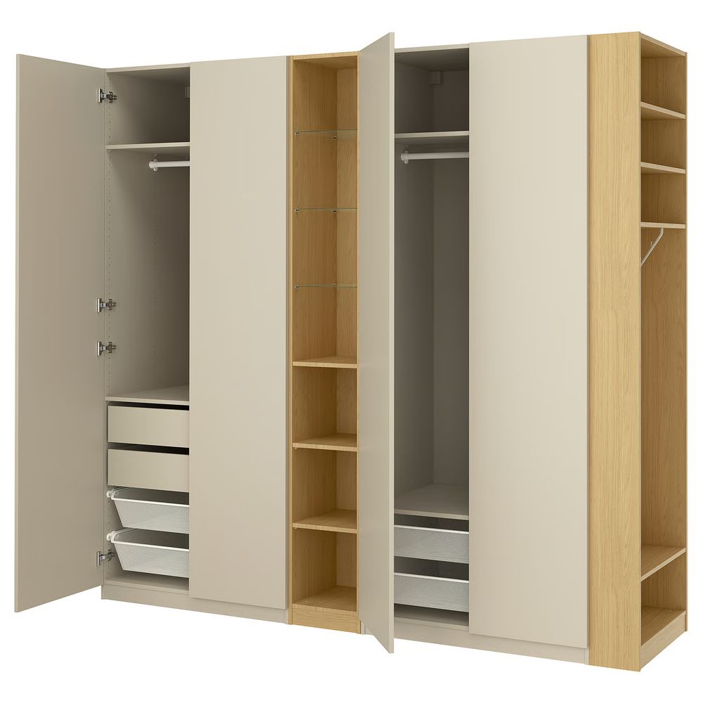 IKEA, вид спереди