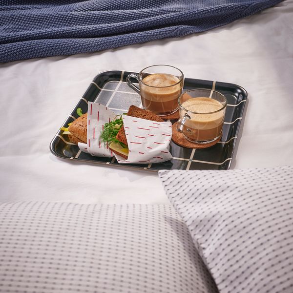 Поднос, 33x33 см, клетчатый орнамент черный IKEA RÖDKNOT 305.646.96 - фото 4