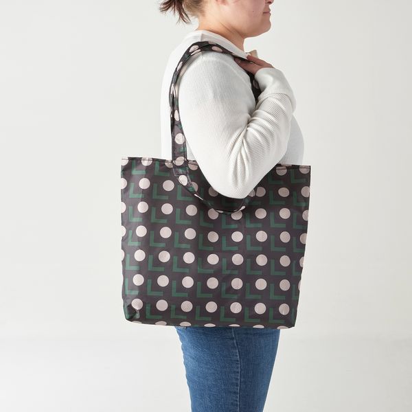 Сумка, 45x36 см, черный-бежевый орнамент «точки» IKEA SKYNKE 605.342.88 - схема-чертеж с размерами