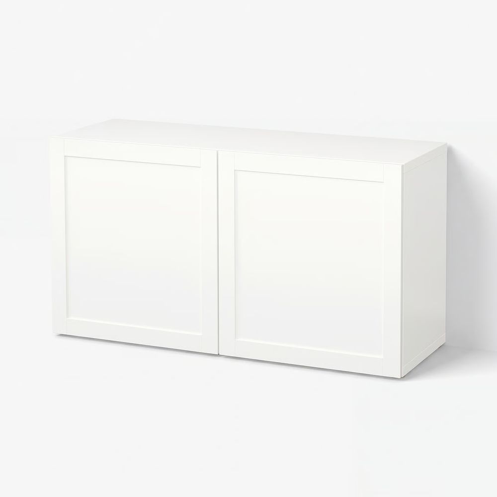 IKEA, вид спереди