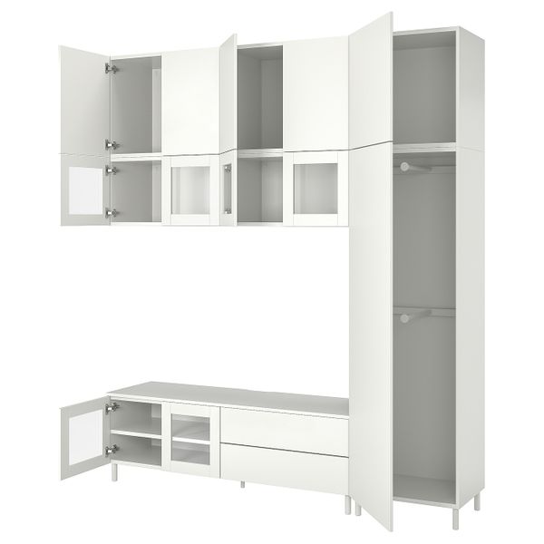 IKEA, вид спереди