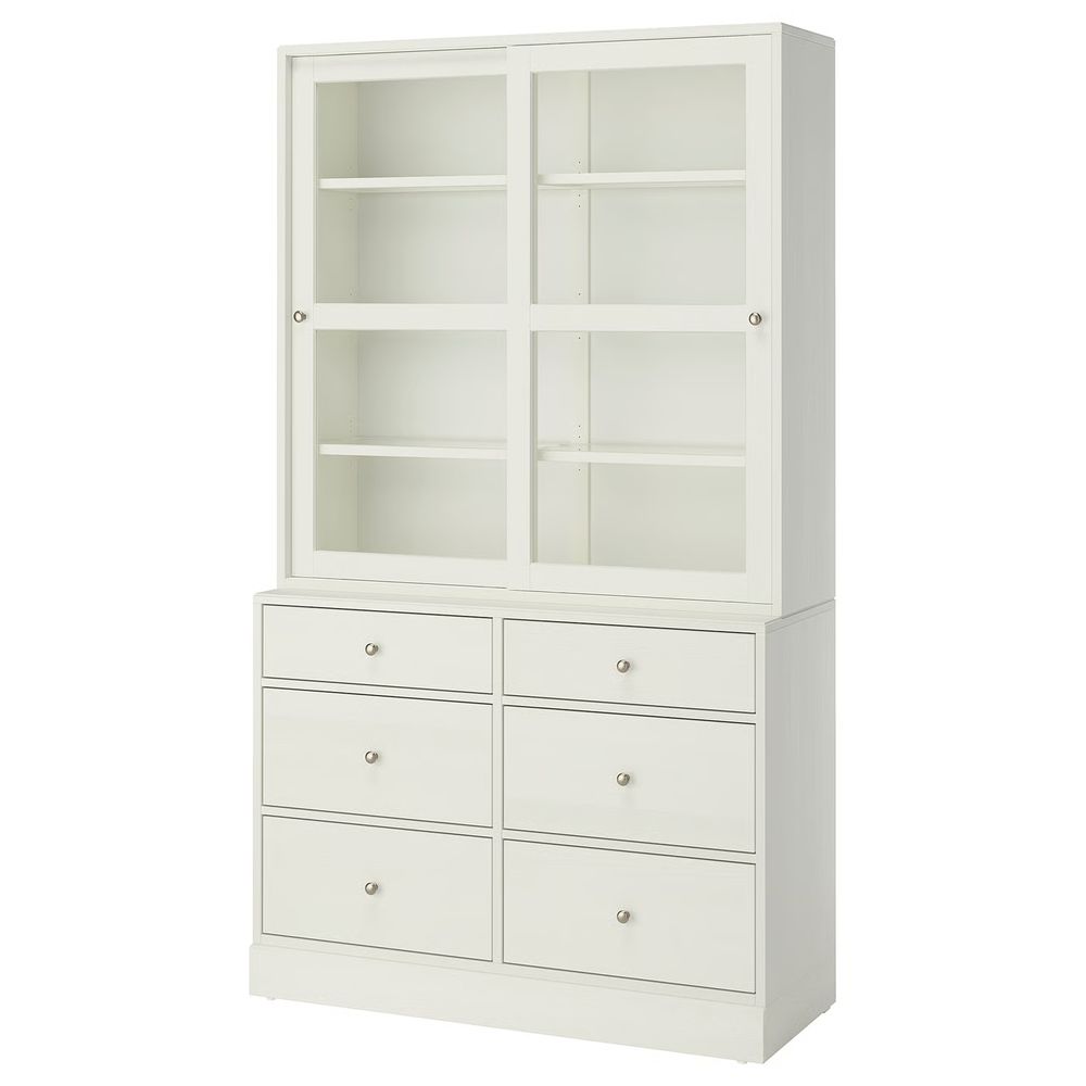 IKEA, вид спереди