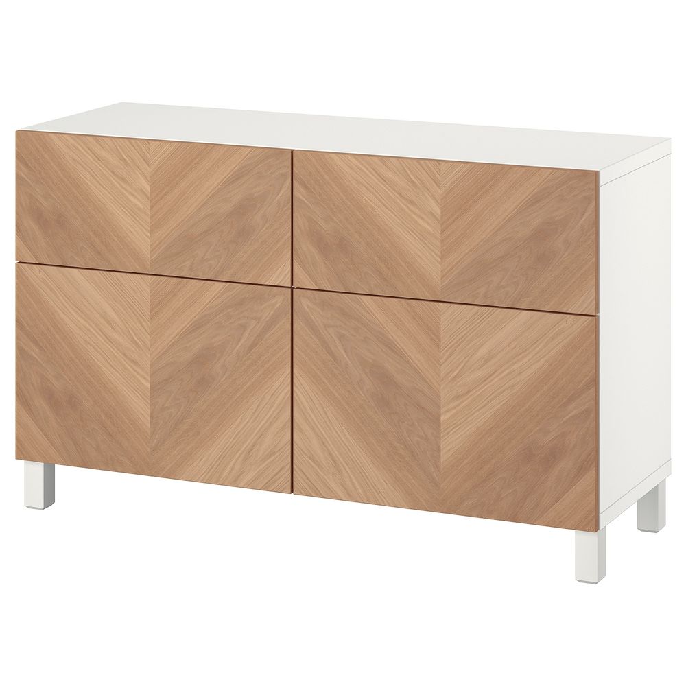 IKEA, вид спереди