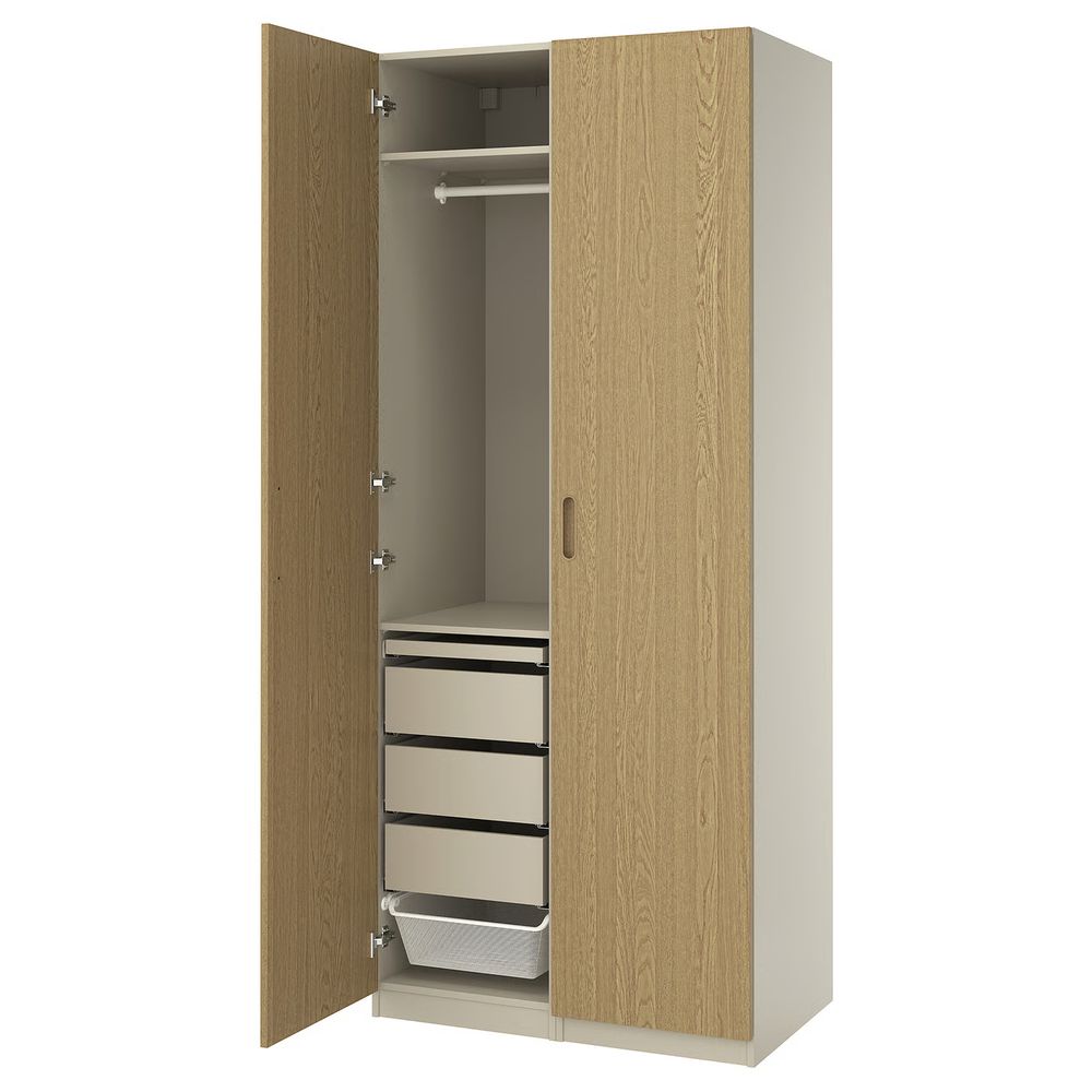 IKEA, вид спереди