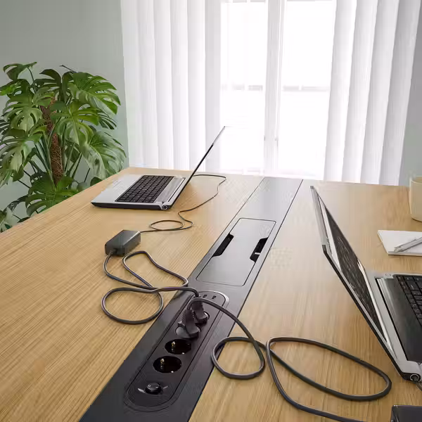 MITTZON МИТТЗОН Конференц-стол - дубовый шпон/чёрный 140x108x105 см - фото 4