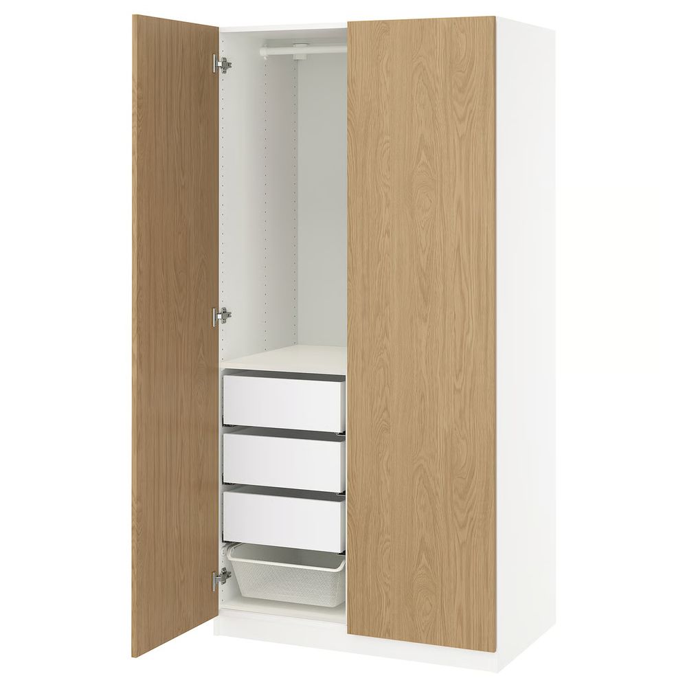 IKEA, вид спереди