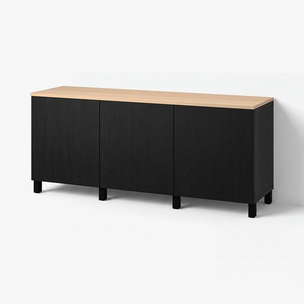 IKEA, вид спереди